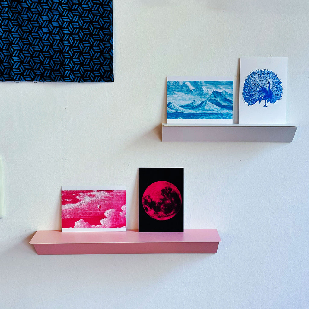 A3 Shelf aus Karton (2 Farben)