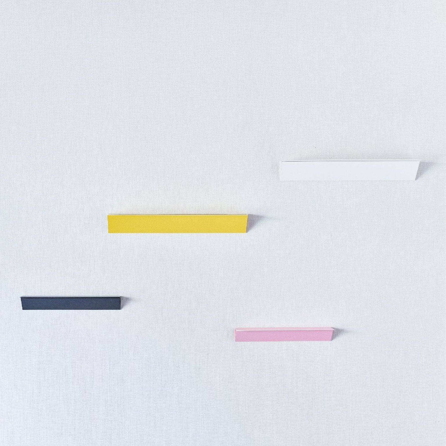 A3 Shelf aus Karton (2 Farben)