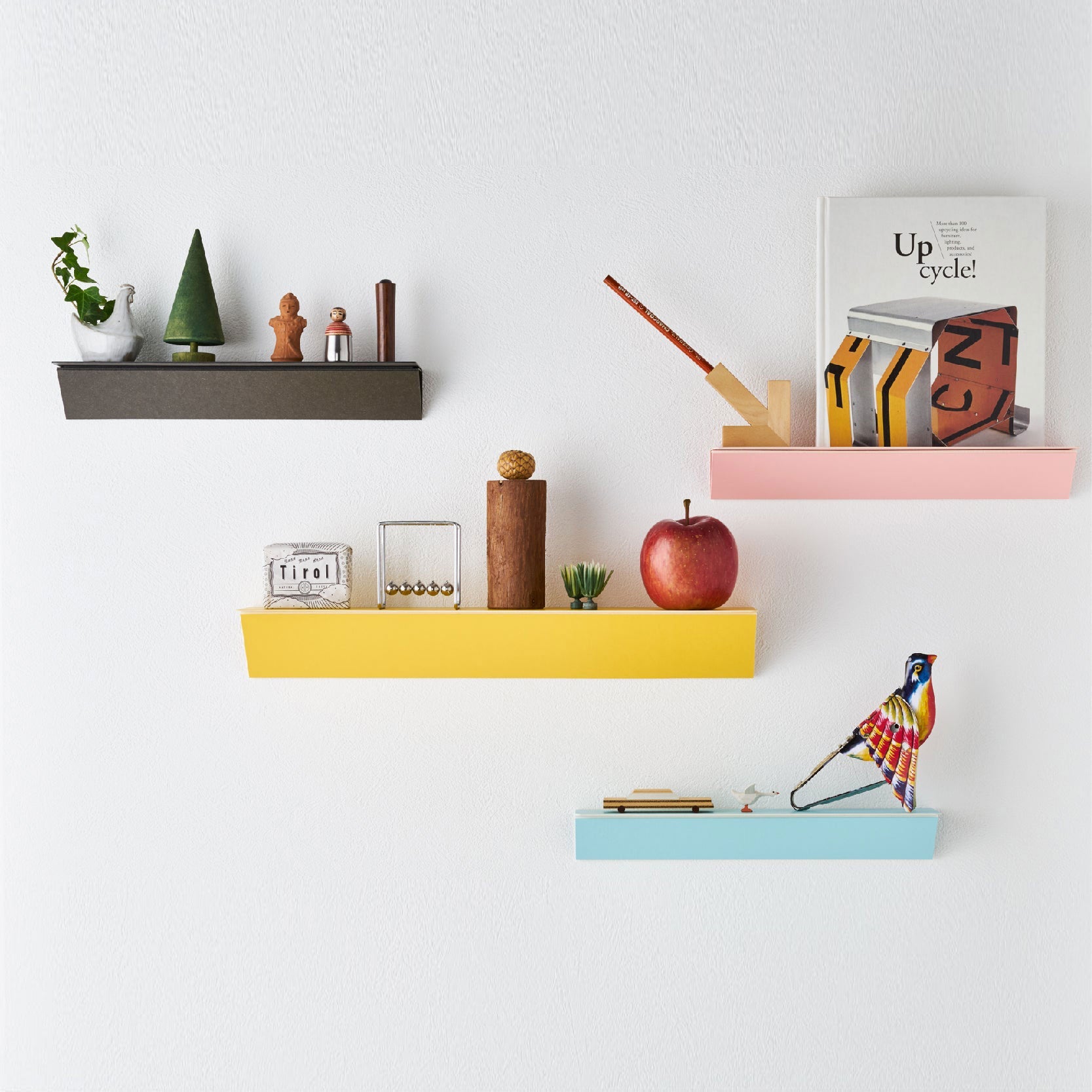 A4 Shelf aus Karton (2 Farben)