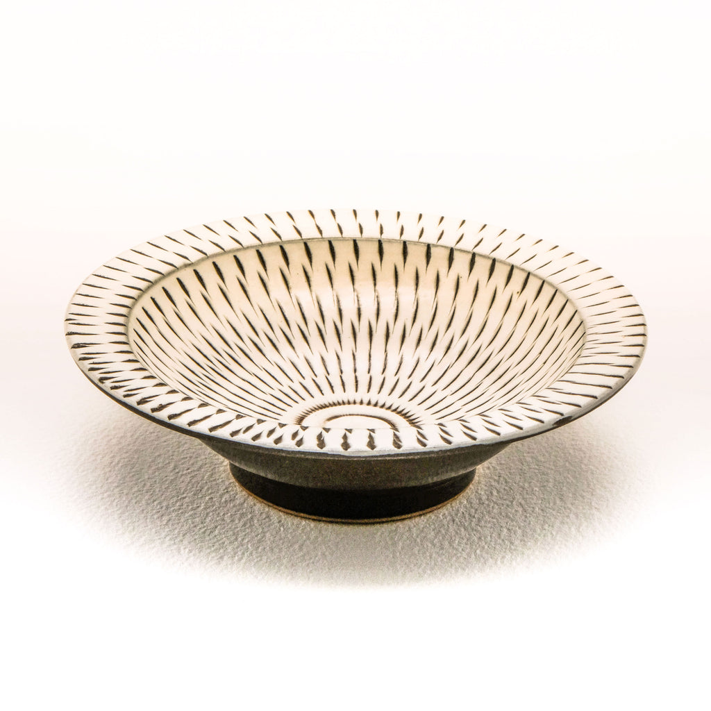 Kleine Schale mit Spiralmuster